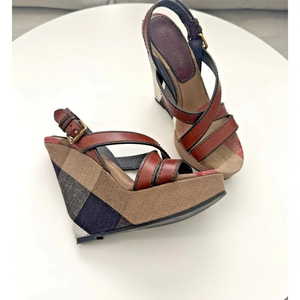 Burberry Brit Canvas Nova Check Warlow 125MM  Woman Wedge Sandals US 7